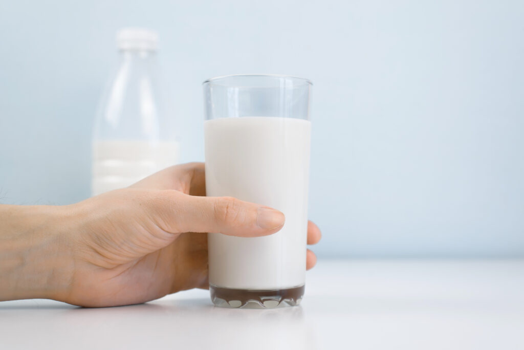 Discover Regular Milk Nutrition Facts and Benefits-2025